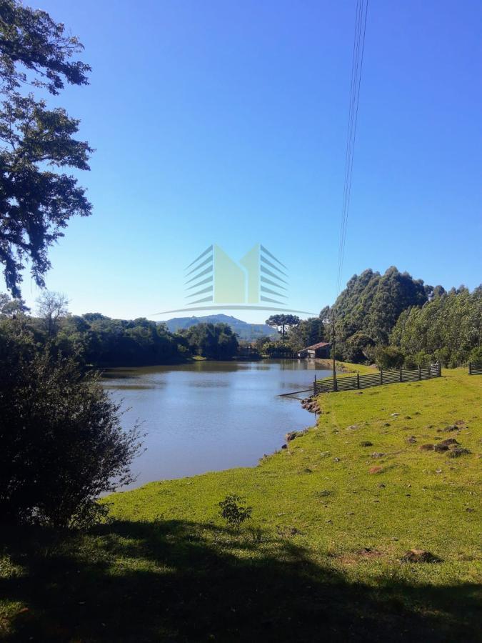 Chácara para Venda em Presidente Lucena, Morro do Pedro, 4 dormitórios, 2 banheiros