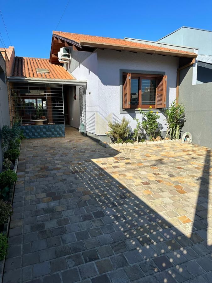 Casa para Venda em Dois Irmãos, Bela Vista, 2 dormitórios, 1 banheiro, 2 vagas